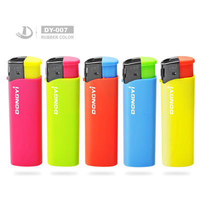 Модель No DY-007 Dongyi Rubber Color Cigarette Electronic Lighter с пятицветным факелом