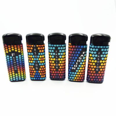 Dongyi EUR Classic Style Flip Windproof Gas Lighter Dy-F008 с индивидуальным запросом