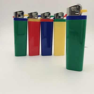 Запрос на заказ Приемлемый одноразовый пластмассовый газовый флинтовый зажигалка и N.W/G.W 18/19кг