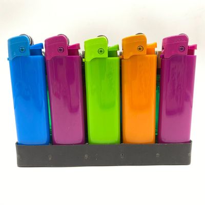 Оригинальный Новейший Пополняемый или одноразовый Клинт Матч PE Label Lighter одноразовый стиль
